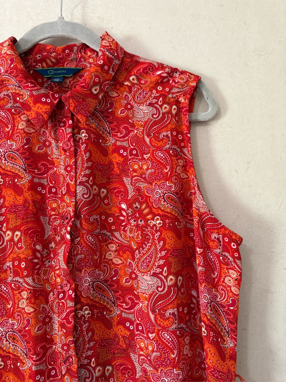 CWonder Red Paisley Sleeveless Button-Up Tunic Top Size L